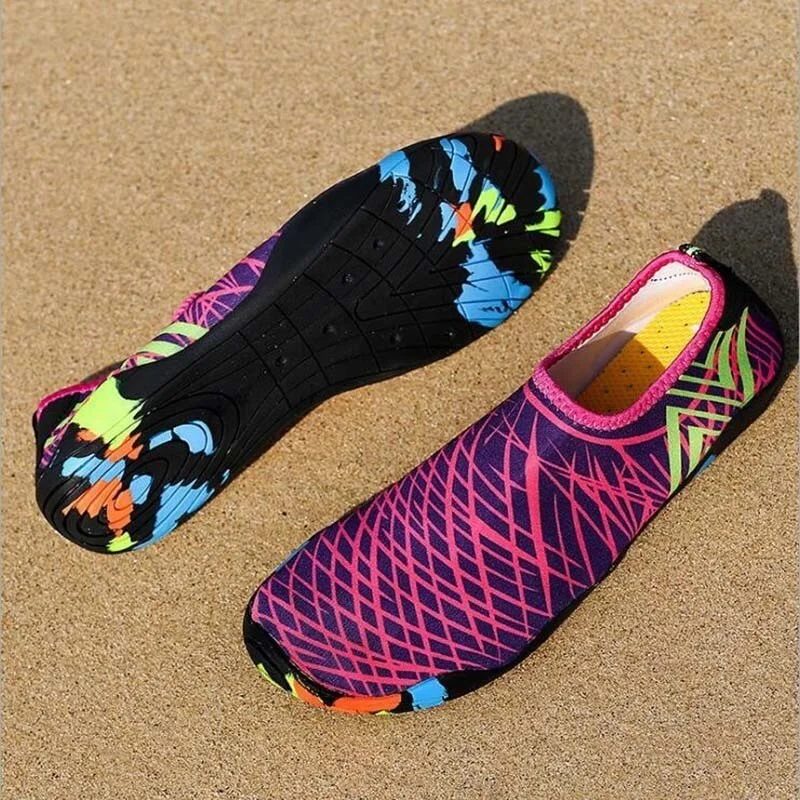 VEAMORS Men Women Light Water Shoes Outdoor Sport Beach Sneakers Slip-on 4 Styles Sneakers Unisex Swim Surf Wading Aqua Shoes