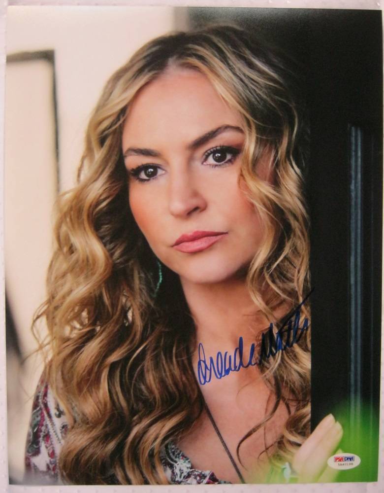 Drea De Matteo Signed Desperate Housewives 11x14 Photo Poster painting Auto SOA PSA/DNA COA