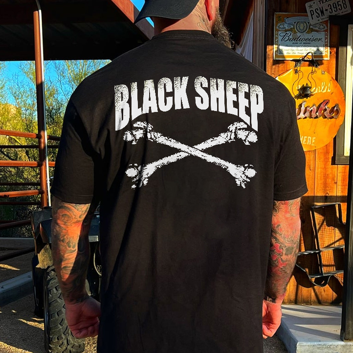 Livereid Black Sheep Skull Print T-shirt - Livereid