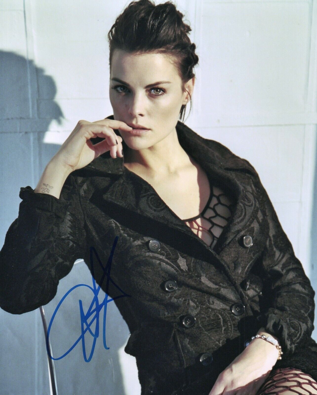 Autographed Jaimie Alexander signed 8 x 10 Photo Poster painting Cute