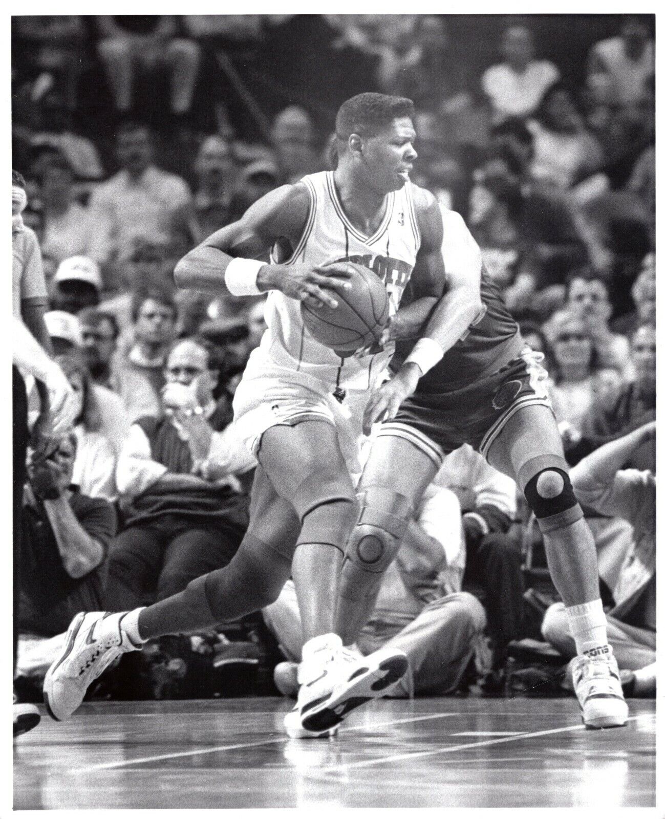 J. R. REID Charlotte Hornets Basketball NBA 8x10 Promo Photo Poster painting 1990 Bill Setliff