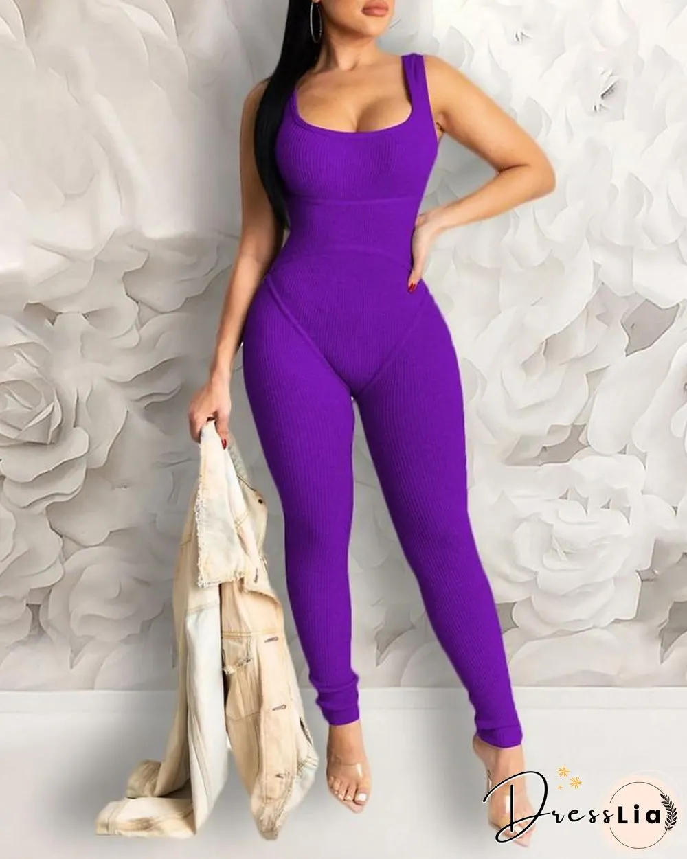 Solid U-neck Thick Strap Jumpsuit P15328
