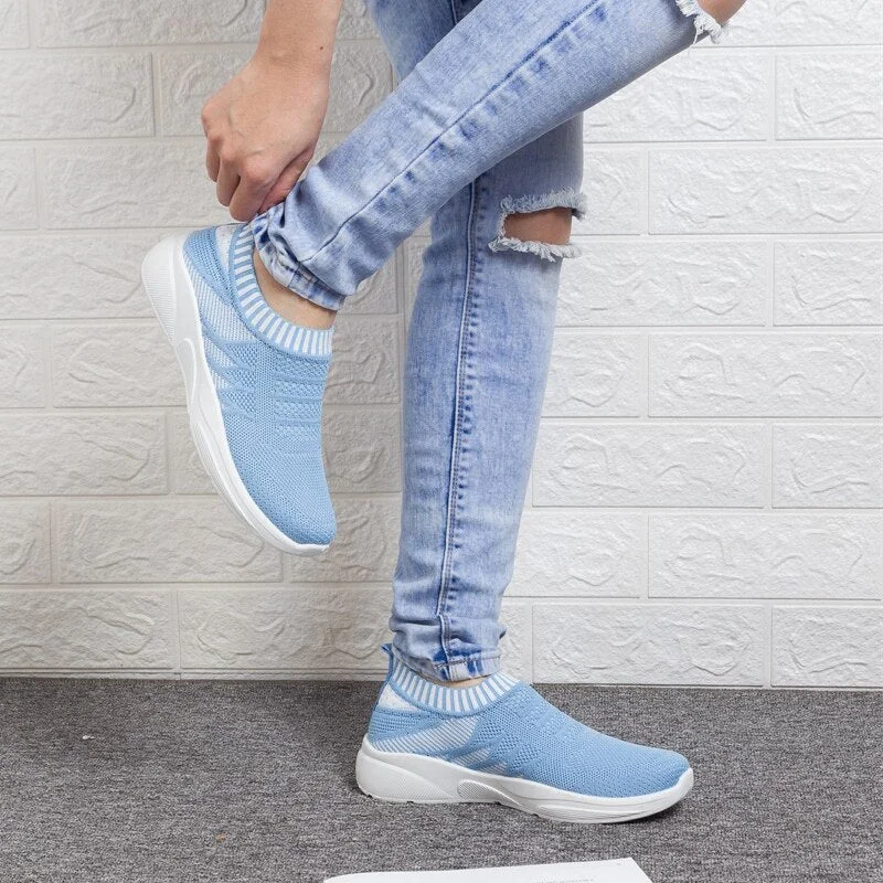 Women Vulcanized Shoes High Quality Women Sneakers Slip On Flats Shoes Women Loafers  Walking Flat  shoes