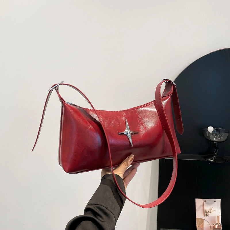 This Year’s Popular Soft Leather Pillow Bag Fashion Simple Commute Shoulder Bag Retro Messenger Bag