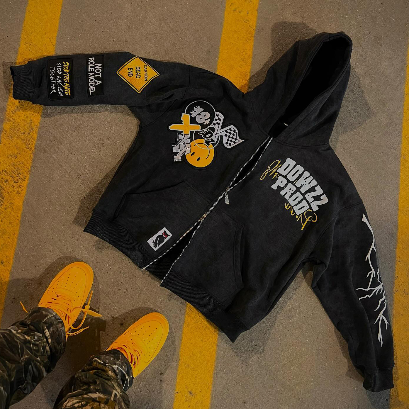 Multi-element Print Long Sleeve Zipper Hoodies