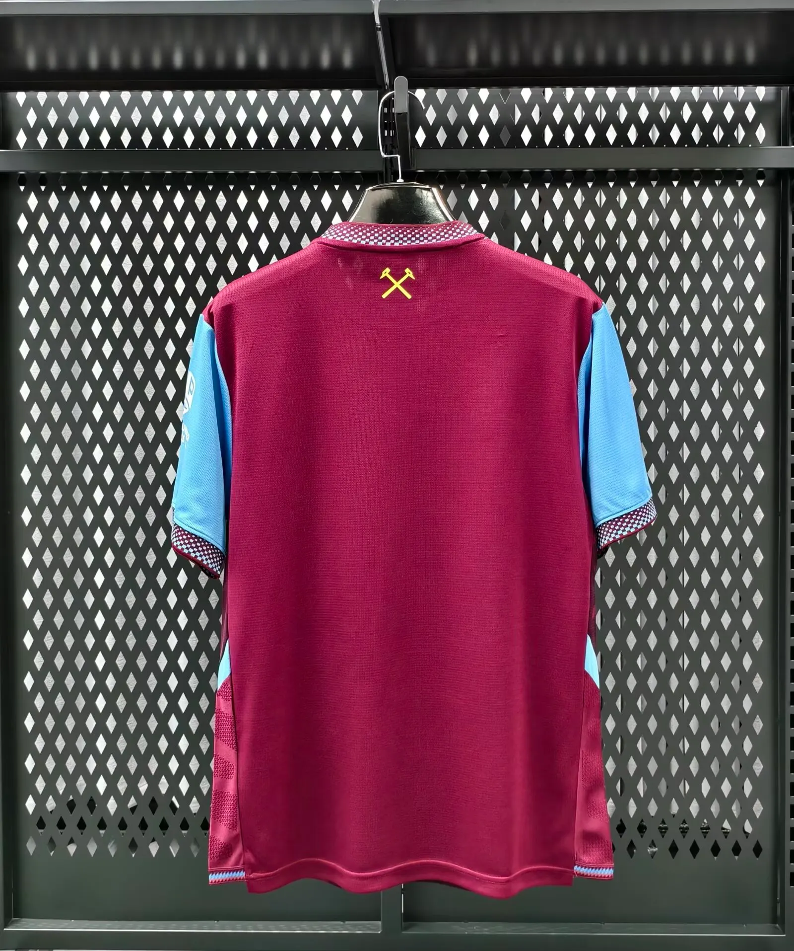 26/27 West Ham United Home Football Shirt Thai Quality