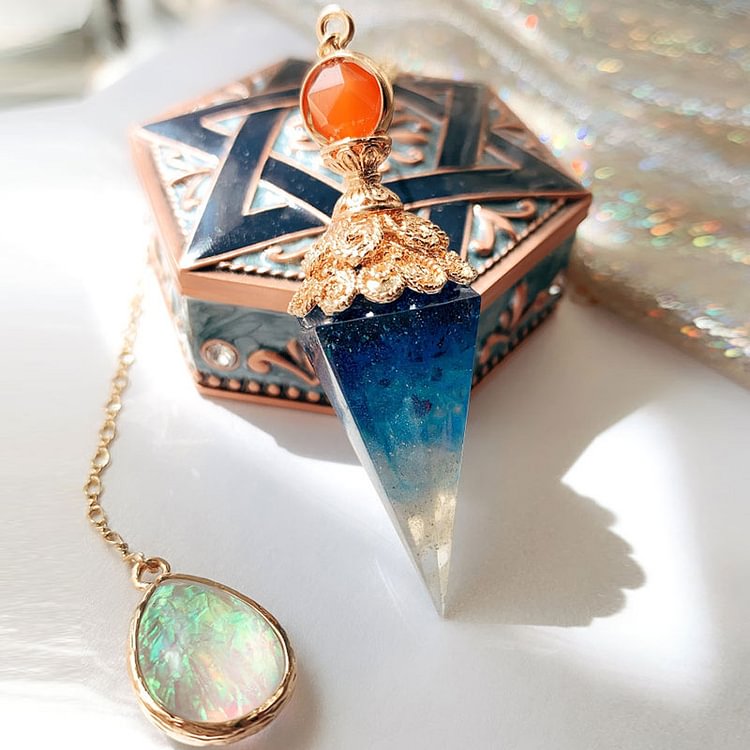 Clear Crystal Pendulum
