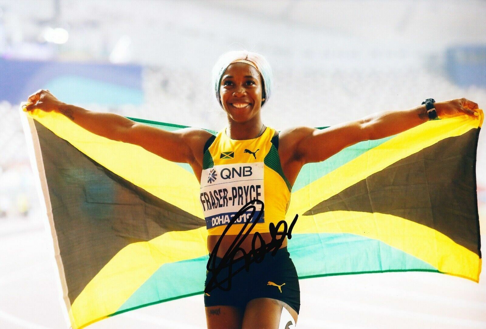 Shelly Ann Fraser Pryce SIGNED 12X8 Photo Poster painting World Championships AFTAL COA (E)