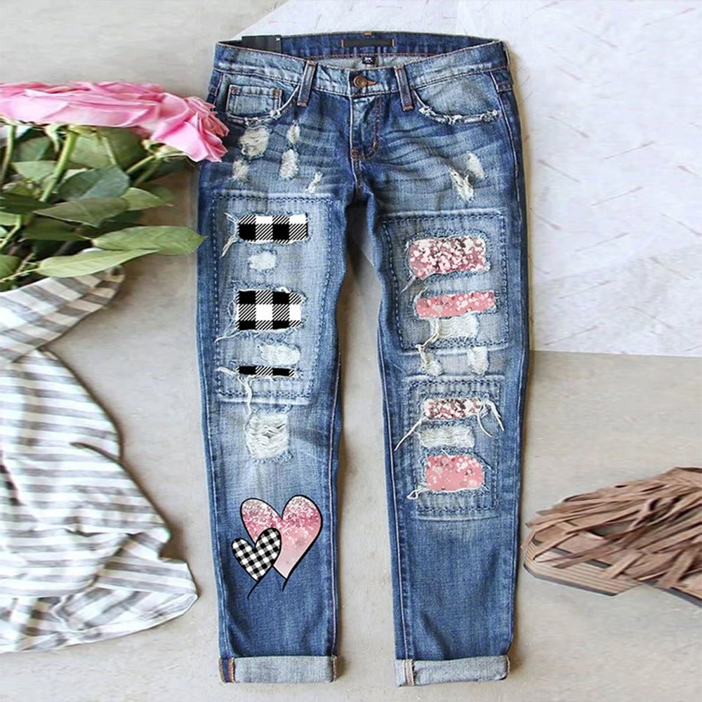 Women Ombre Heart-Shaped Ripped Jeans