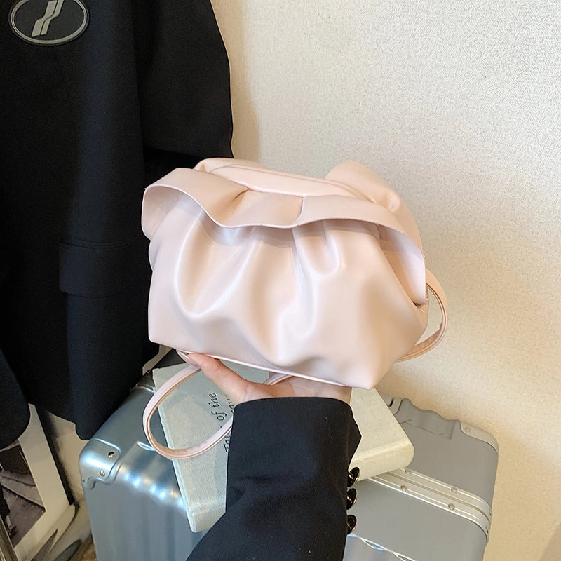 Women’s Medium Pu Leather Solid Color Vacation Classic Style Sewing Thread Square Buckle Crossbody Bag