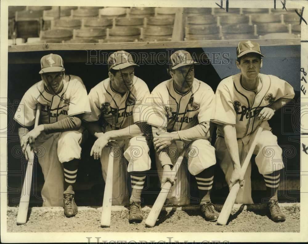 Press Photo Poster painting Christy Flanagan with fellow Pelican baseball outfielders