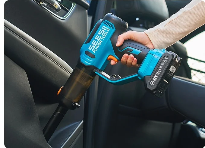 SEESII T7 MAX: Inflador de neumáticos, aspirador y luz 3 en 1