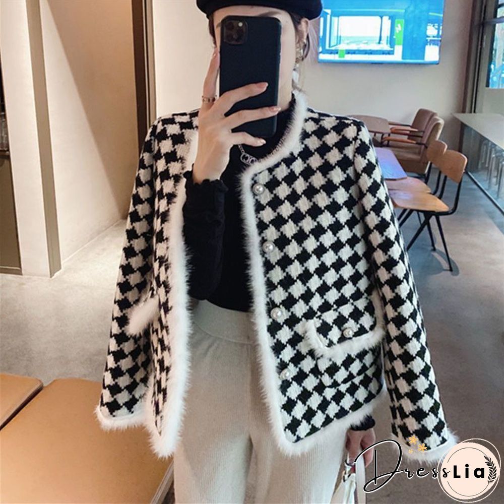 Female Leisure Black and White Plaid Coat Wool Coat