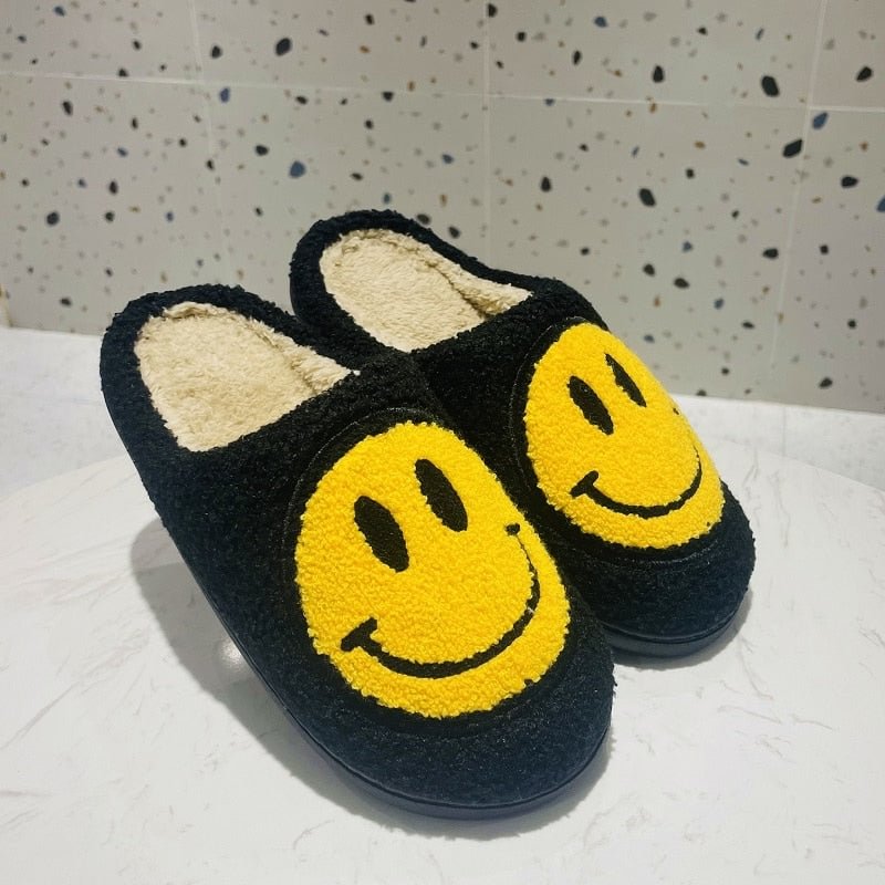 FUNNY FUNKY 2021 Winter Women's Shoes New Purple Happy Face Decor Fluffy Faux Fur Smiley Shoes for Women House Female Slippers