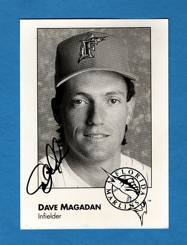 DAVE MAGADAN-FLORIDA MARLINS AUTOGRAPHED 5X7 GLOSSY TEAM Photo Poster painting-NM