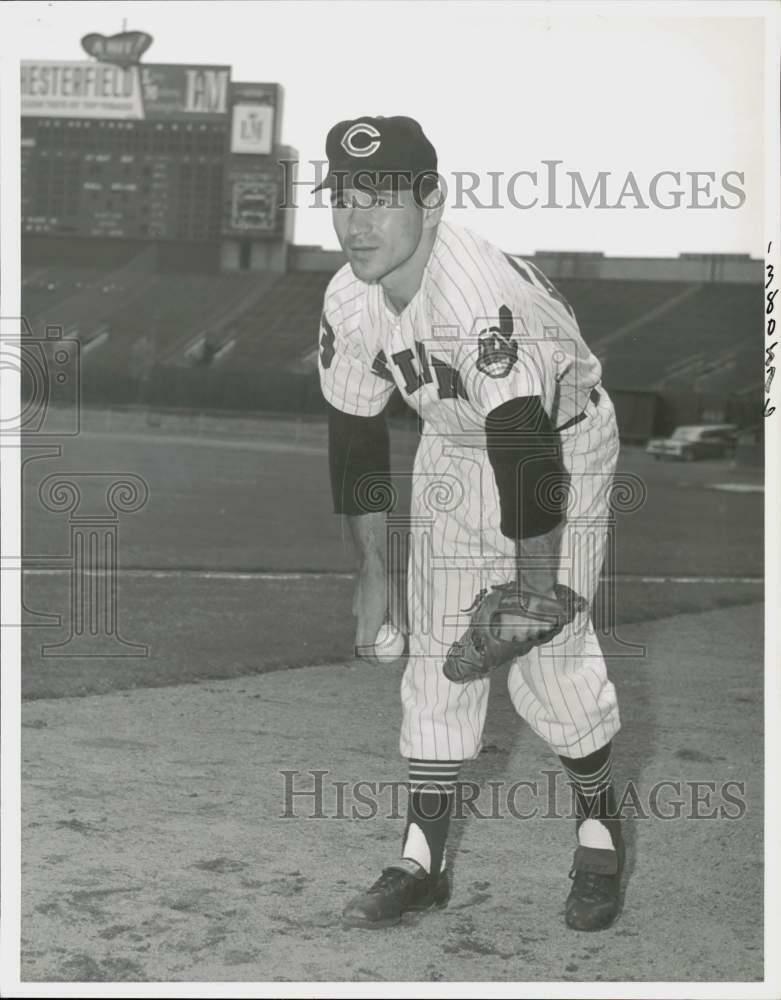 Press Photo Poster painting Cleveland Indians baseball player Bobby Locke - kfx07258