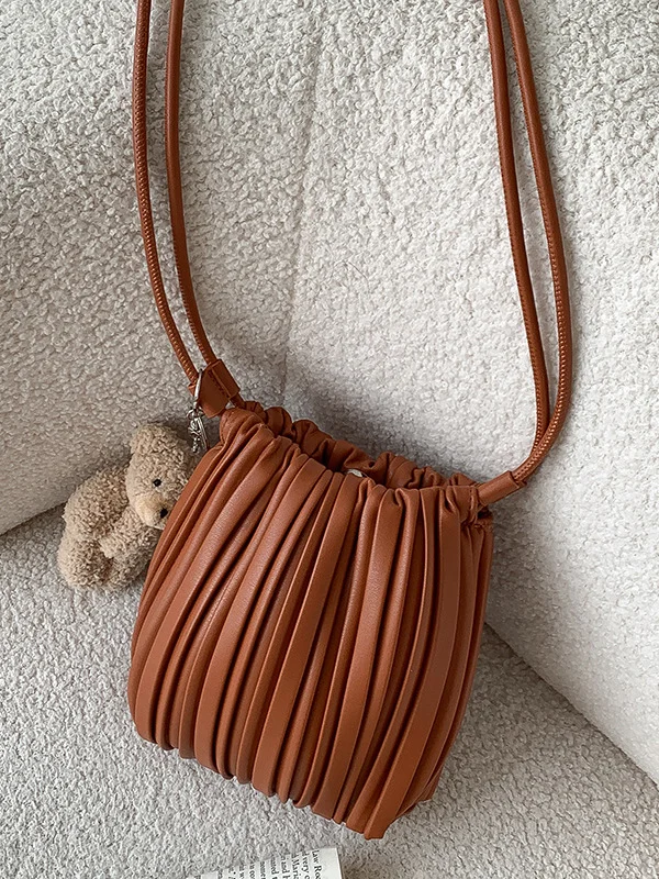 Split-Joint Pleated Drawstring Crossbody Bags