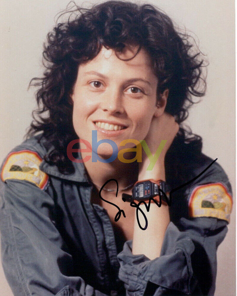 Sigourney Weaver (Alien) signed autographed 8x10 Photo Poster painting reprint (2)