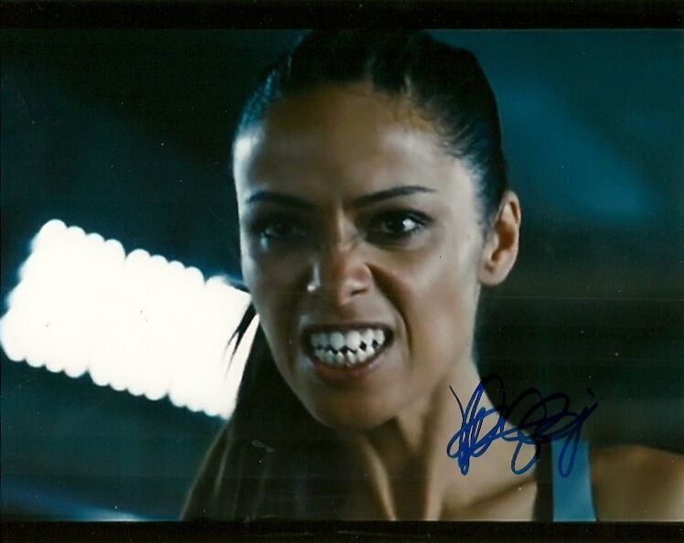 Meta Golding Autographed Signed 8x10 Photo Poster painting COA 2