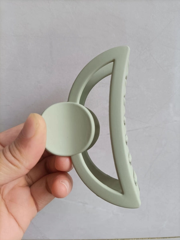 Milk Tea Color Grab Clip Girl’s Hair Grab Head Shark Clip Summer Hair Clip Hair Accessories