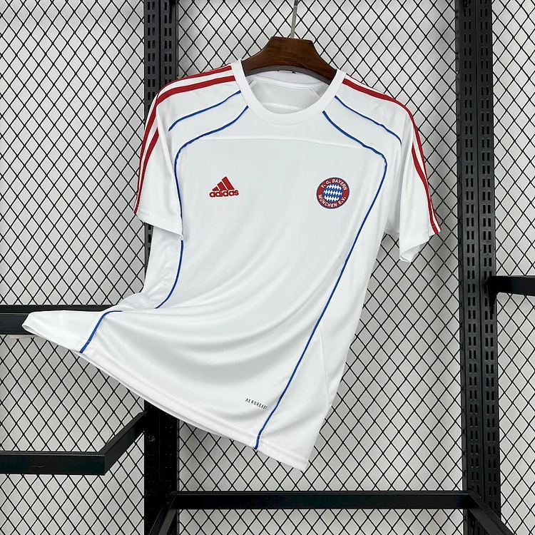 Fans 24/25 Bayern "Urban Purist" Retro Football Jersey