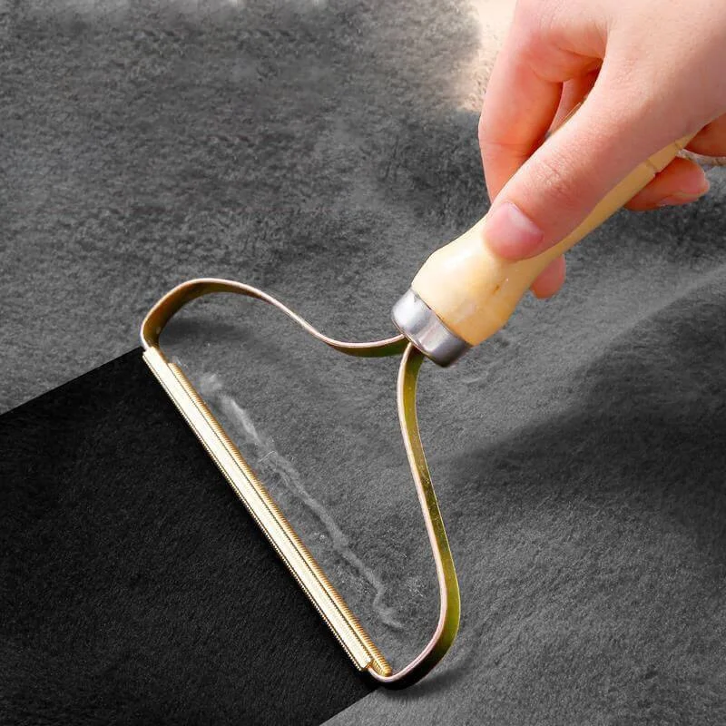 Magic Lint Remover(BUY 2 GET 1 FREE NOW)