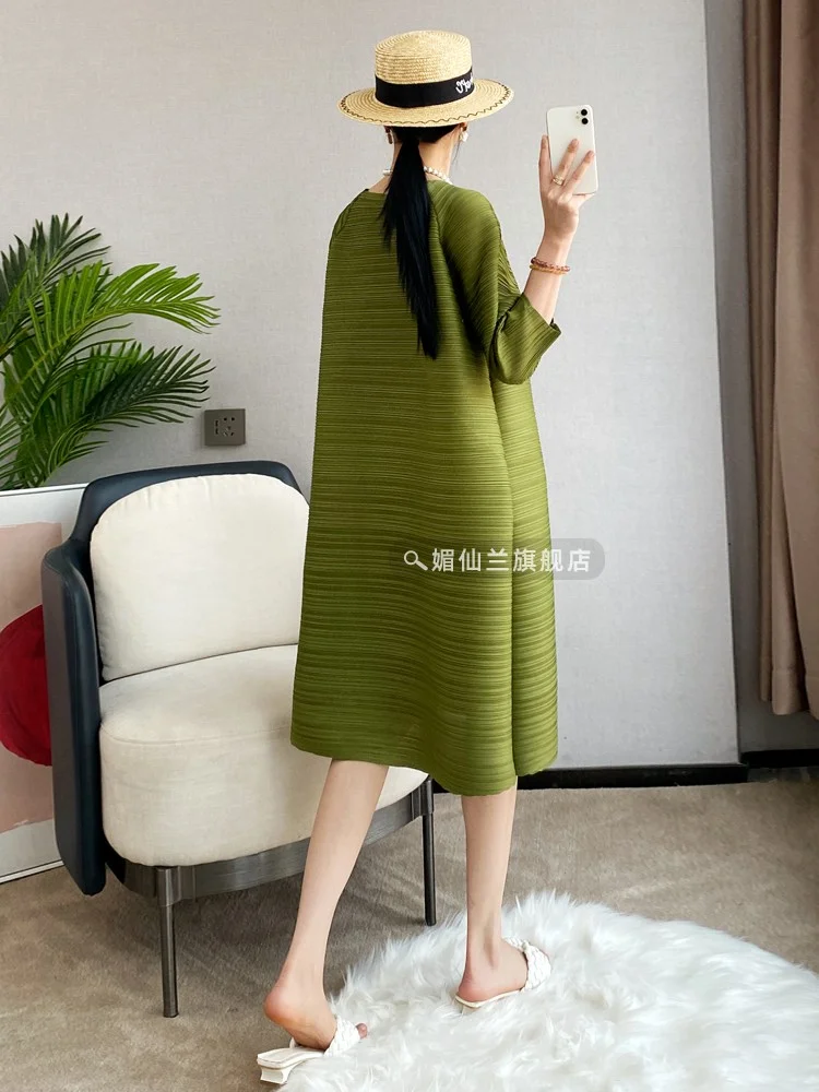 Wongn Pleated Dress Loose Covering Belly Large Size Elegant Party Dresses for Women Spring Summer 2023 New Skirt Robe