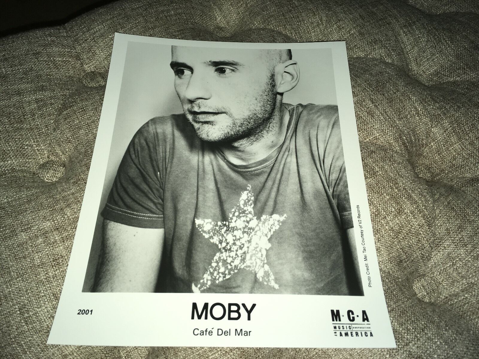 MOBY Cafe Del Mar 8 x 10