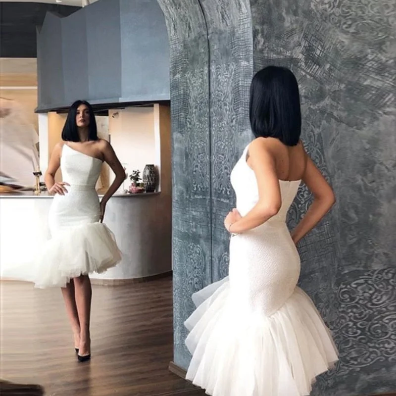 White Pure One Shoulder Cocktail Dresses Tulle Tiered Mermaid Prom Dresses With Zipper Back Special Occasion Gowns 2022