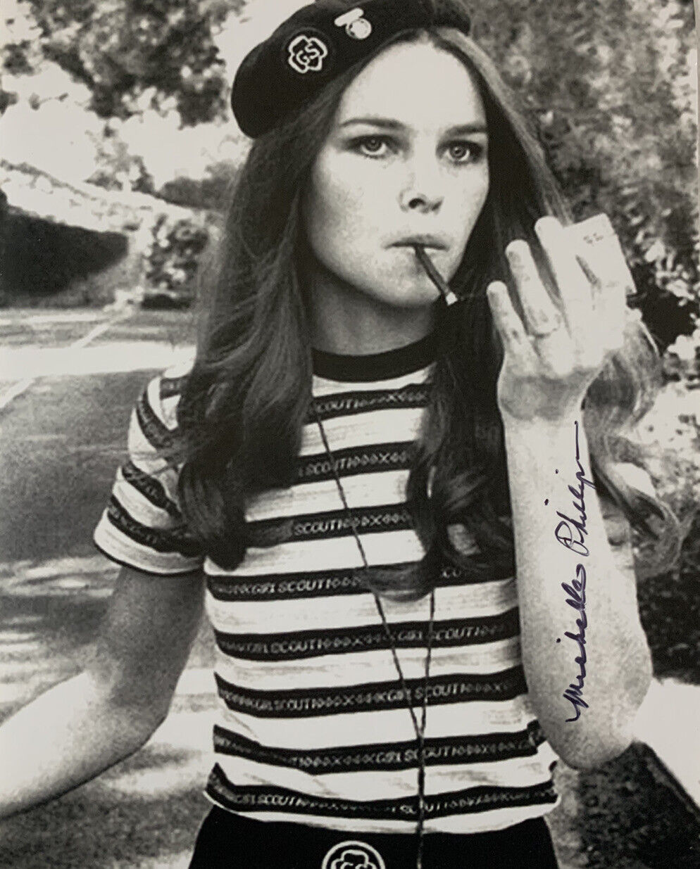 MICHELLE PHILLIPS HAND SIGNED 8x10 Photo Poster painting MAMAS AND THE PAPAS AUTOGRAPH RARE COA