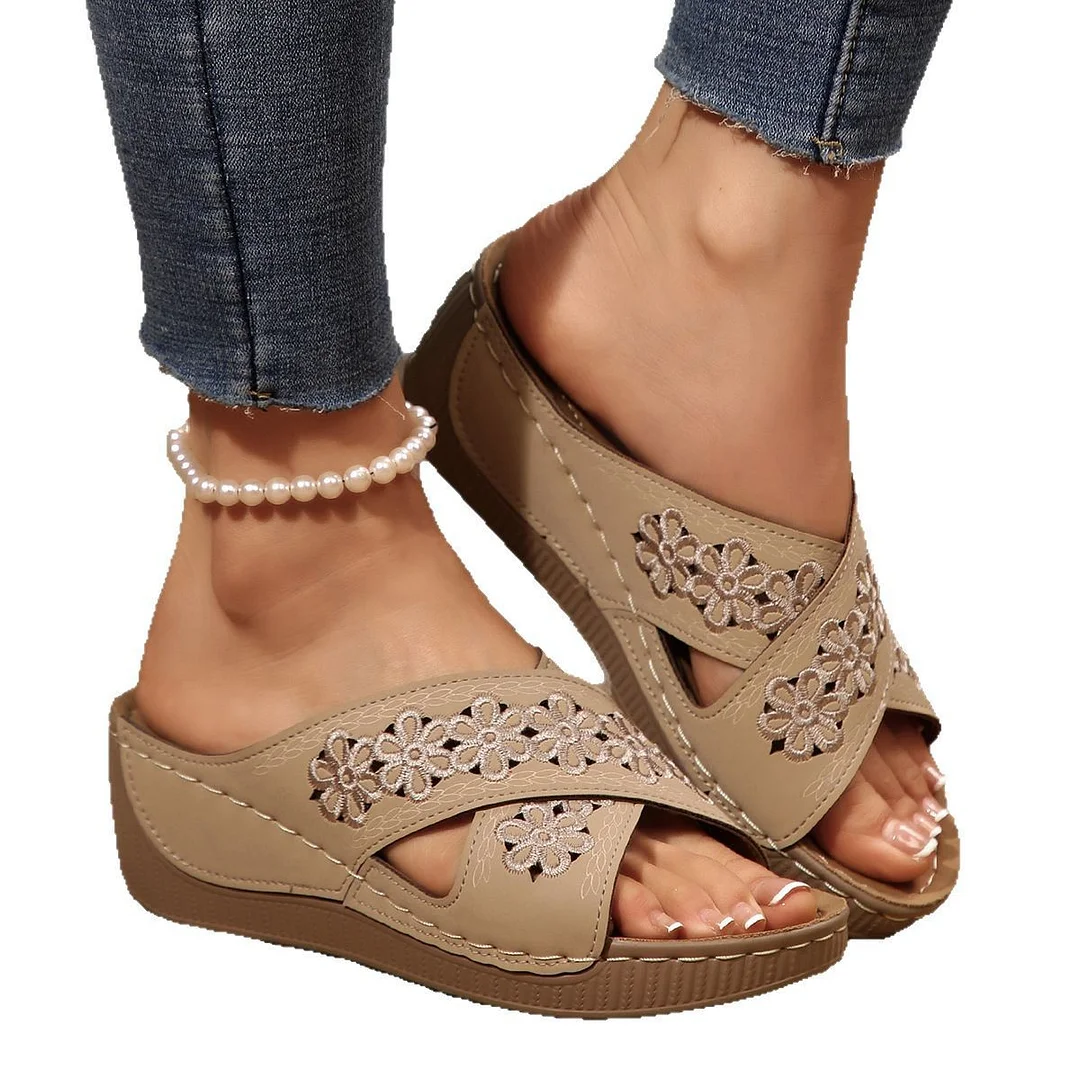 Yyvonne Summer New Women's Slope And Thick-Soled Slippers Large-Size Fish Mouth Leisure Thick-Soled Beach Shoes