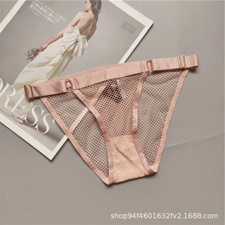 New Women's Underwear Sexy Lace Panties Fashion Hollow out Comfort Briefs Low Waist Seamless Underpants Female Lingerie