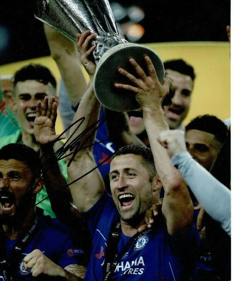 Gary Cahill Signed 10X8 Photo Poster painting CHELSEA FC Genuine Signature AFTAL COA (1272)