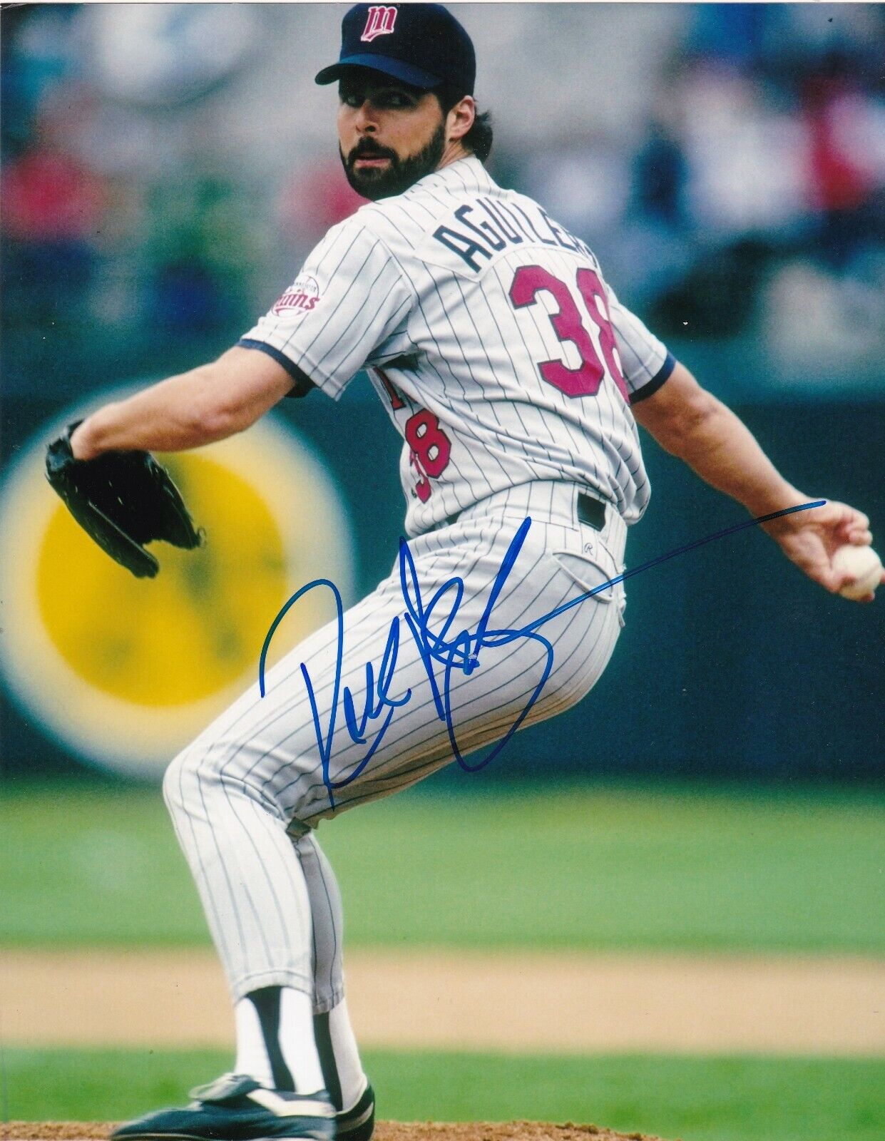 RICK AGUILERA MINNESOTA TWINS ACTION SIGNED 8x10