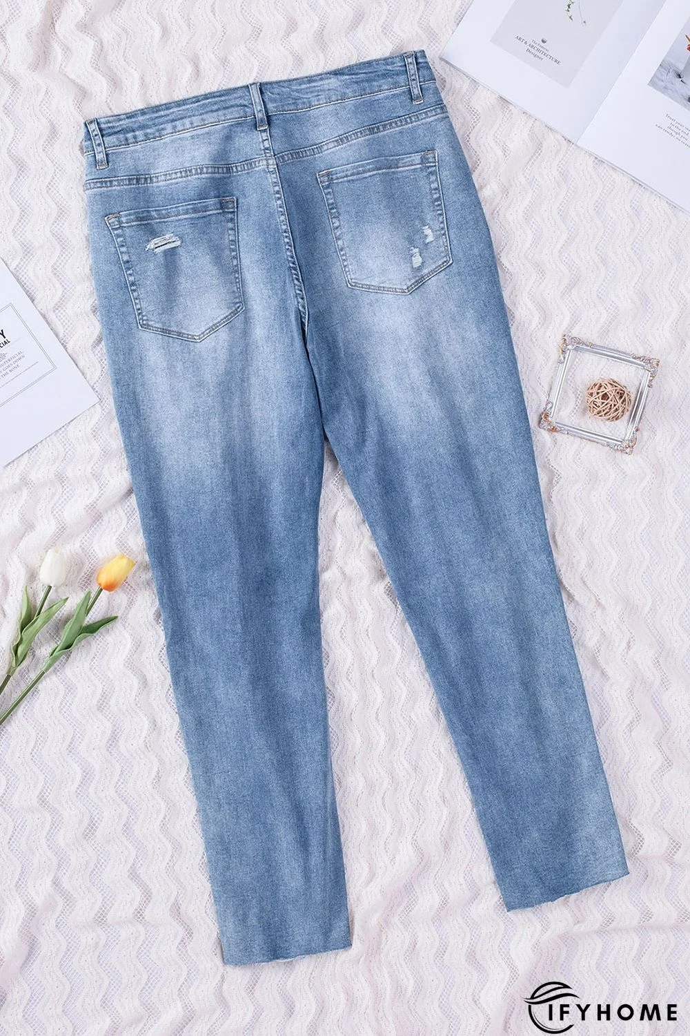 Sky Blue Distressed Holes Frayed Hem Plus Size Jeans | IFYHOME