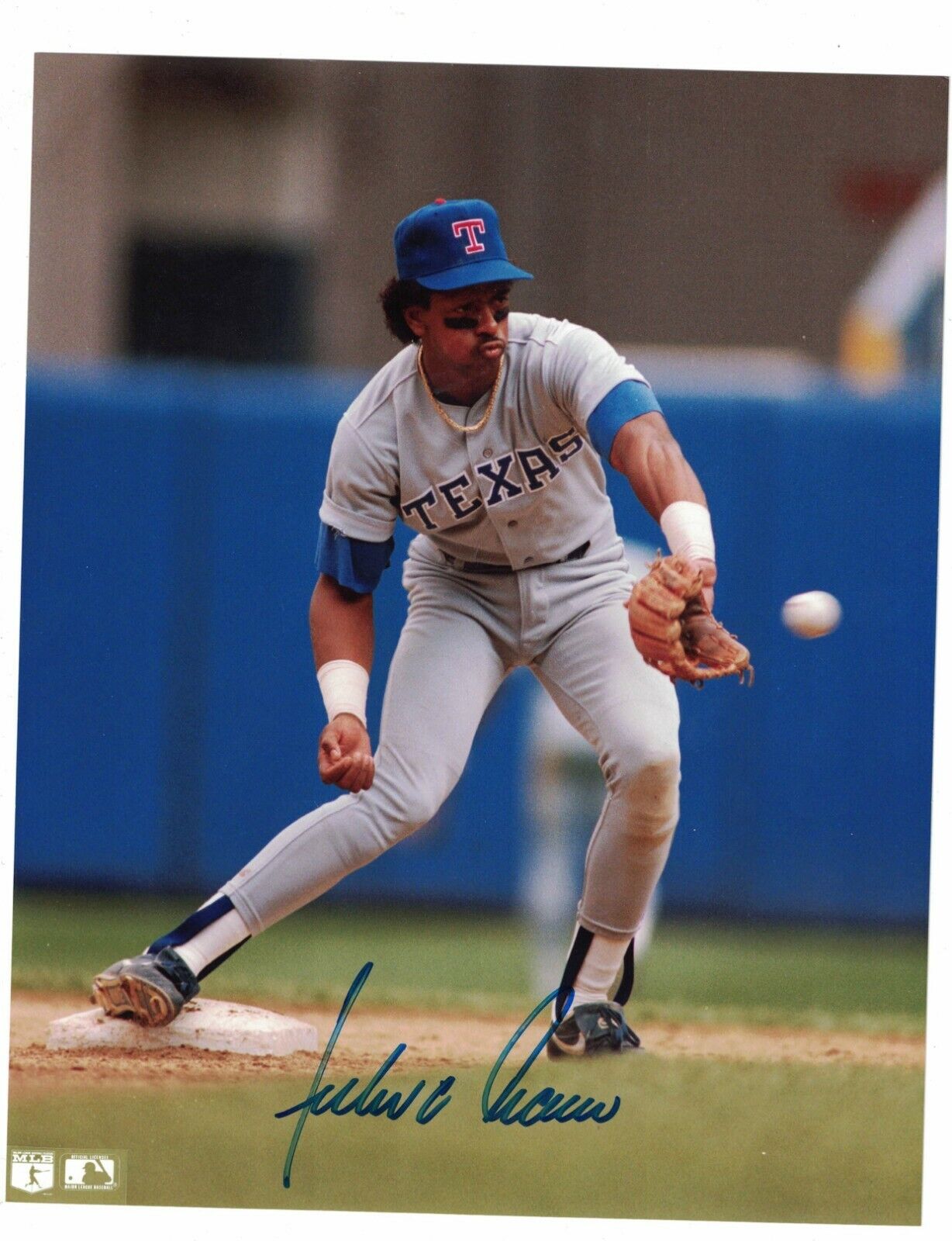 Julio Franco Texas Rangers Signed 8x10 Baseball Photo Poster painting W/Our COA LML41