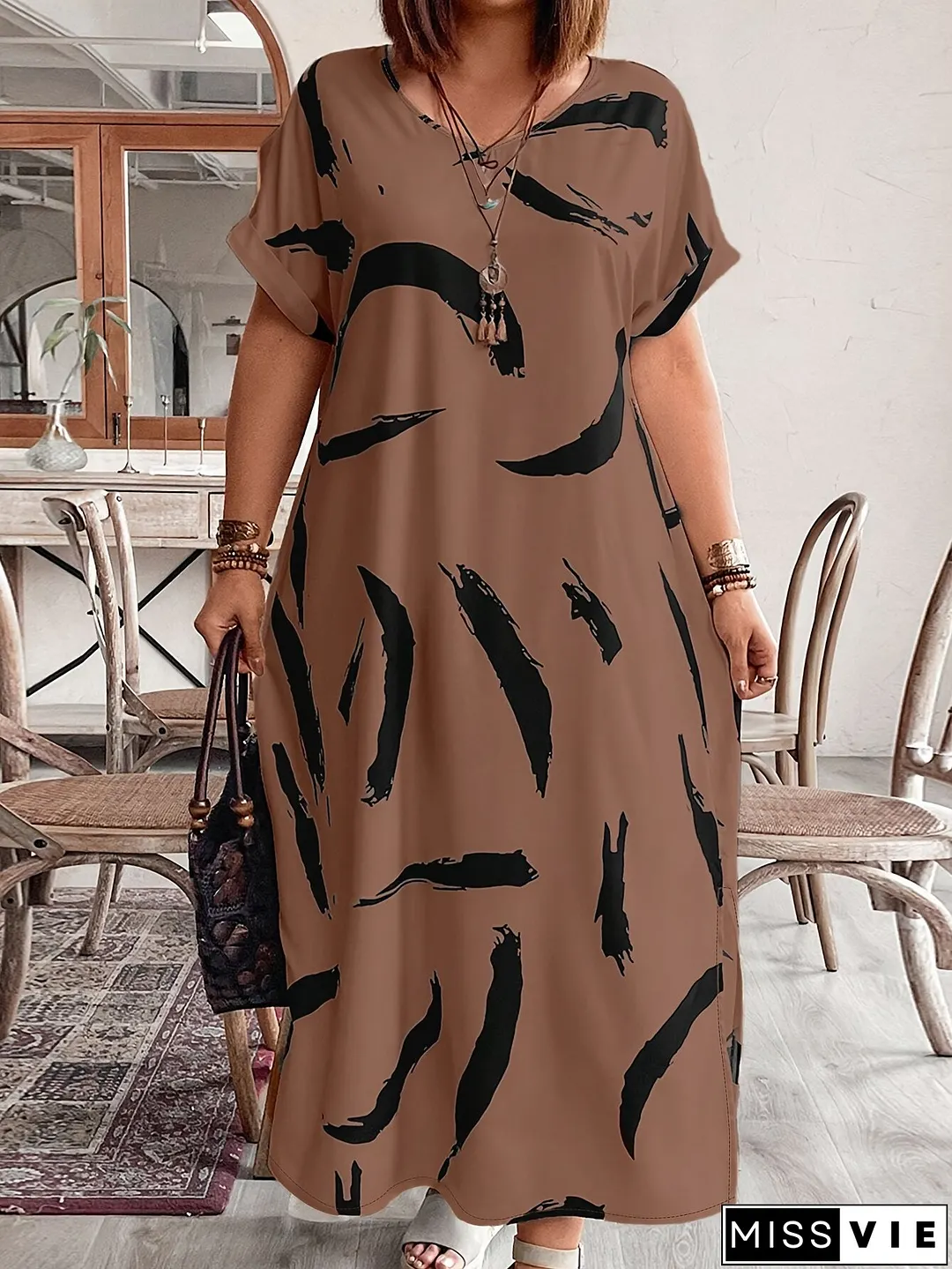 Plus Size Women short-sleeved printed slit dress
