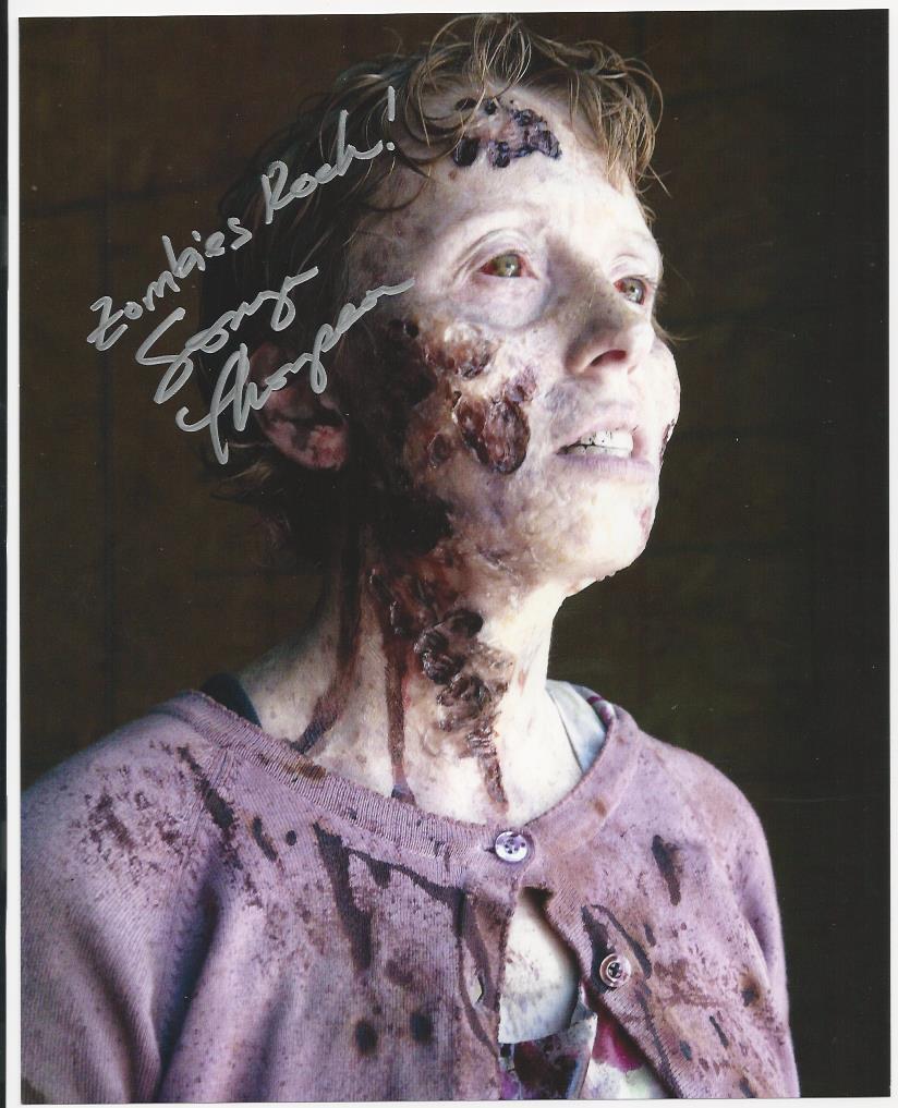 Sonya Thompson - The Walking Dead signed Photo Poster painting