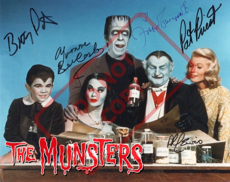 The Munsters Cast Fred Gwynne Al Lewis Vintage -1960s8.5x11 Autographed Signed Reprint Photo Poster painting