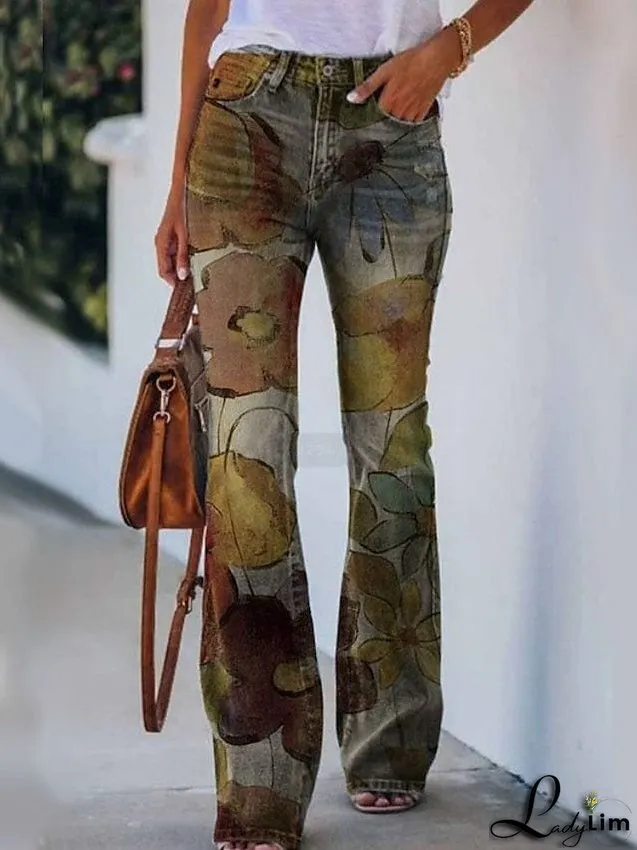 Stylish Women's High-Waisted Bootcut Flare Jeans with Side Pockets
