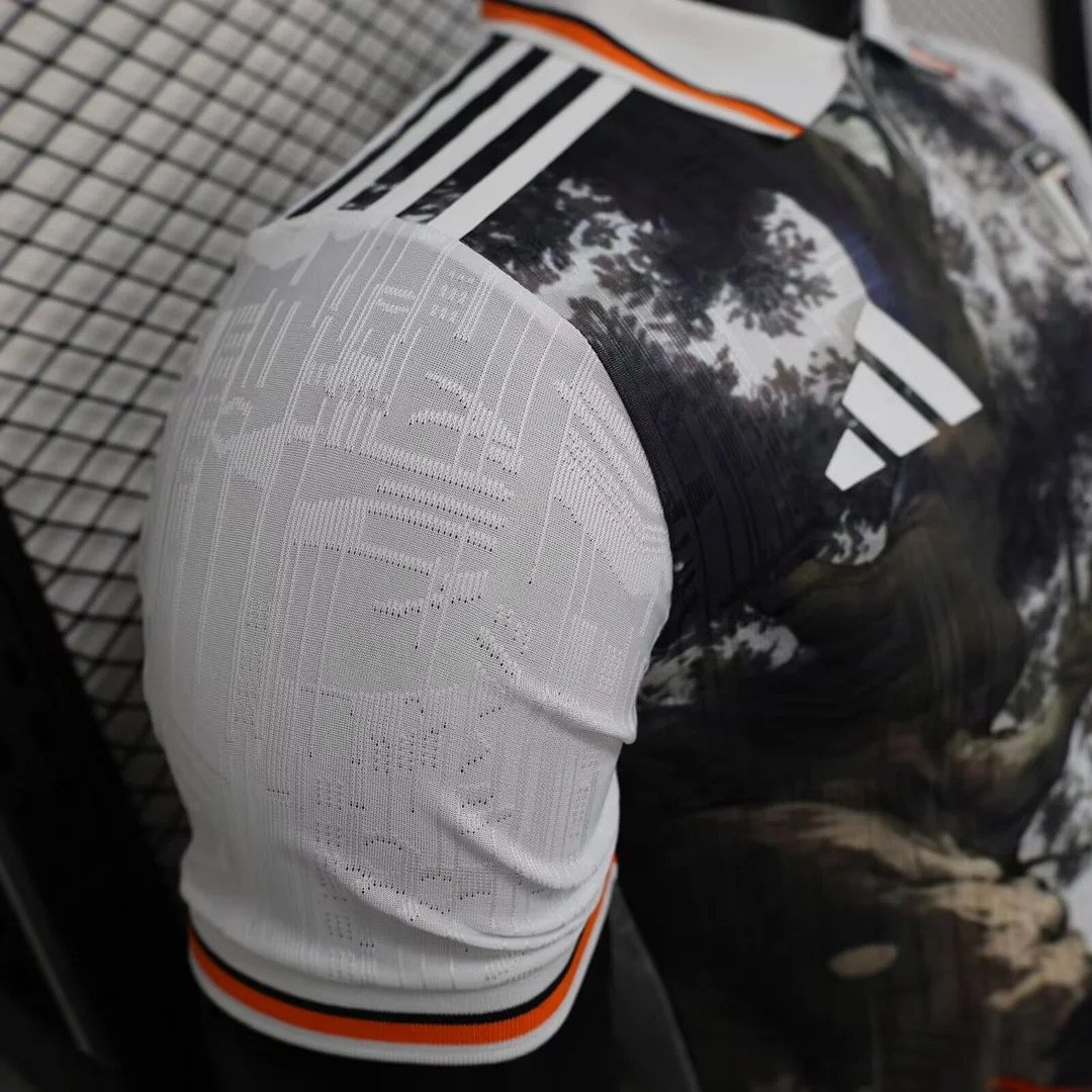 2025 Japan Special Edition Player Version Football T-Shirt Thai Quality