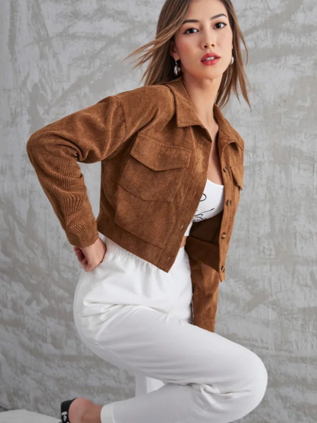 Nigikala Nigikala Women's Corduroy Flip Pocket Button Short Casual Jacket Jacket