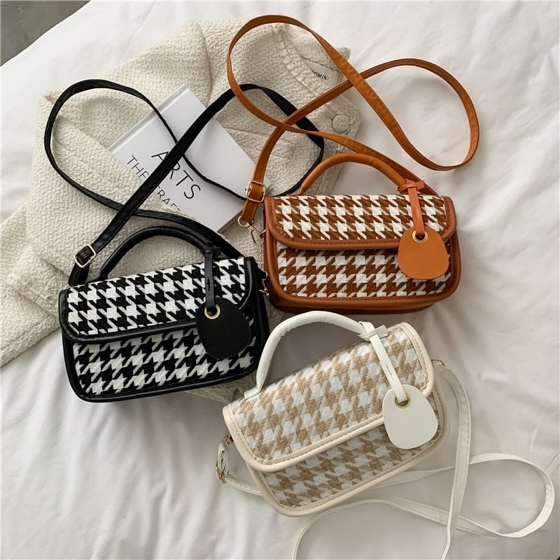 2022 Autumn New Shoulder Bag Portable Portable Small Square Bag Messenger Printed Vcanvas Square Tote Bag Korean Version US Mall Lifes