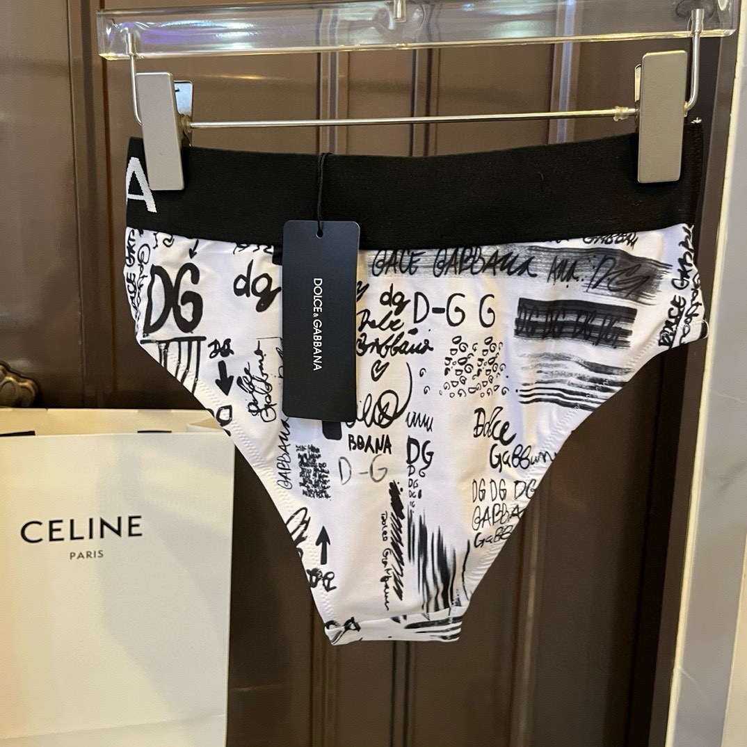 20b6d543618adbb50b516883ff7df3d9