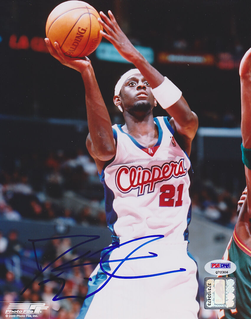 Darius Miles SIGNED 8x10 Photo Poster painting Los Angeles Clippers PSA/DNA AUTOGRAPHED