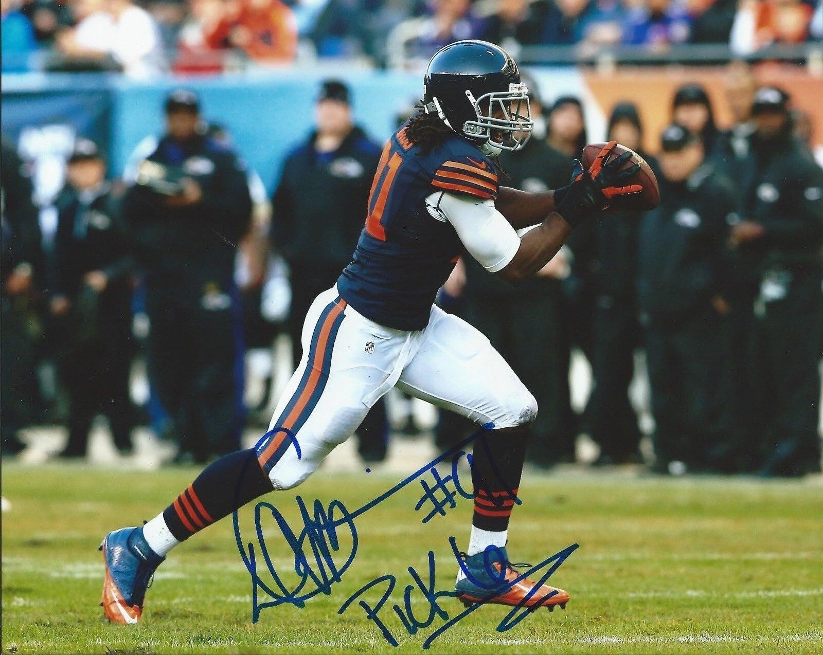 DAVID BASS signed autographed CHICAGO BEARS 8X10 Photo Poster painting *PICK 6*