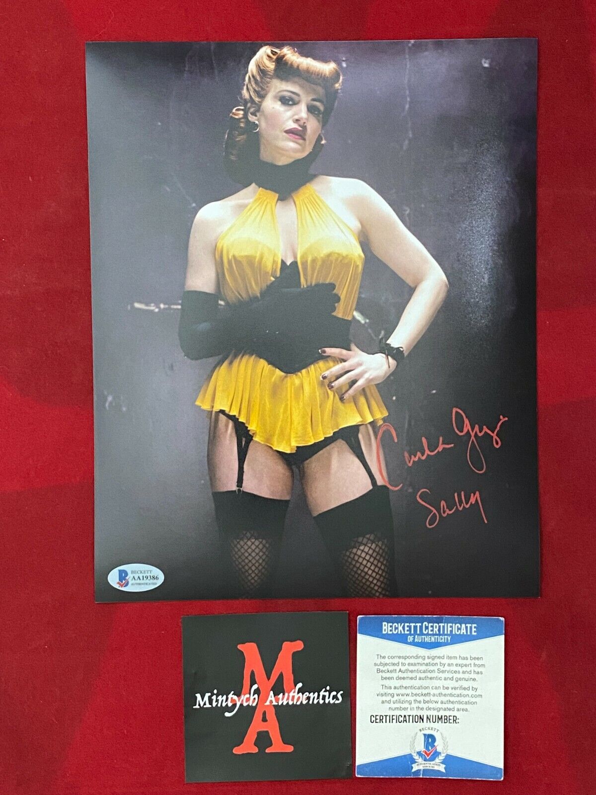 CARLA GUGINO AUTOGRAPHED SIGNED 8x10 Photo Poster painting! BECKETT COA! WATCHMEN! SALLY JUPITER