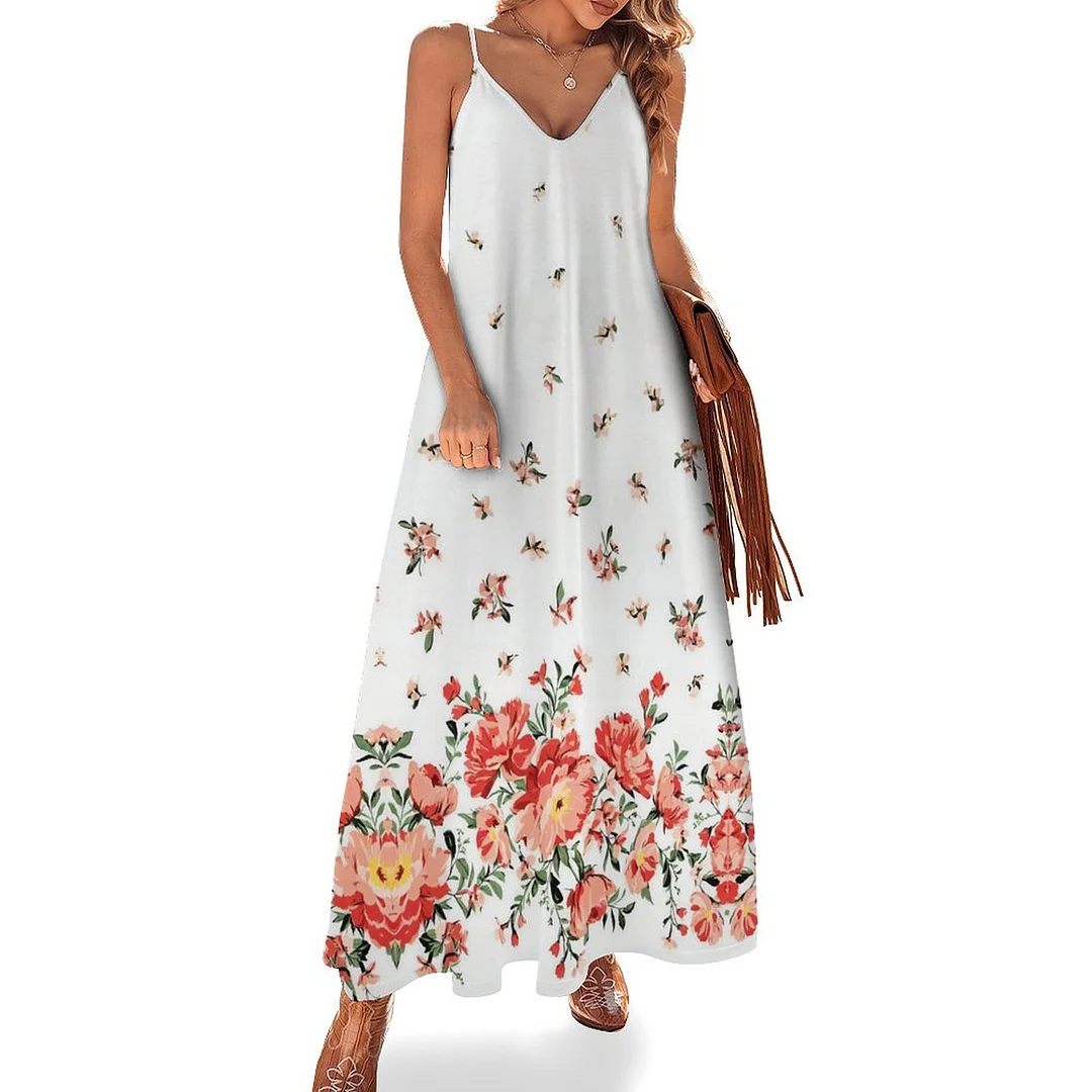 Style & Comfort for Mature Women Plus Size Printed Sling Casual Women Maxi Dress in Pattern Floral, Red, Green