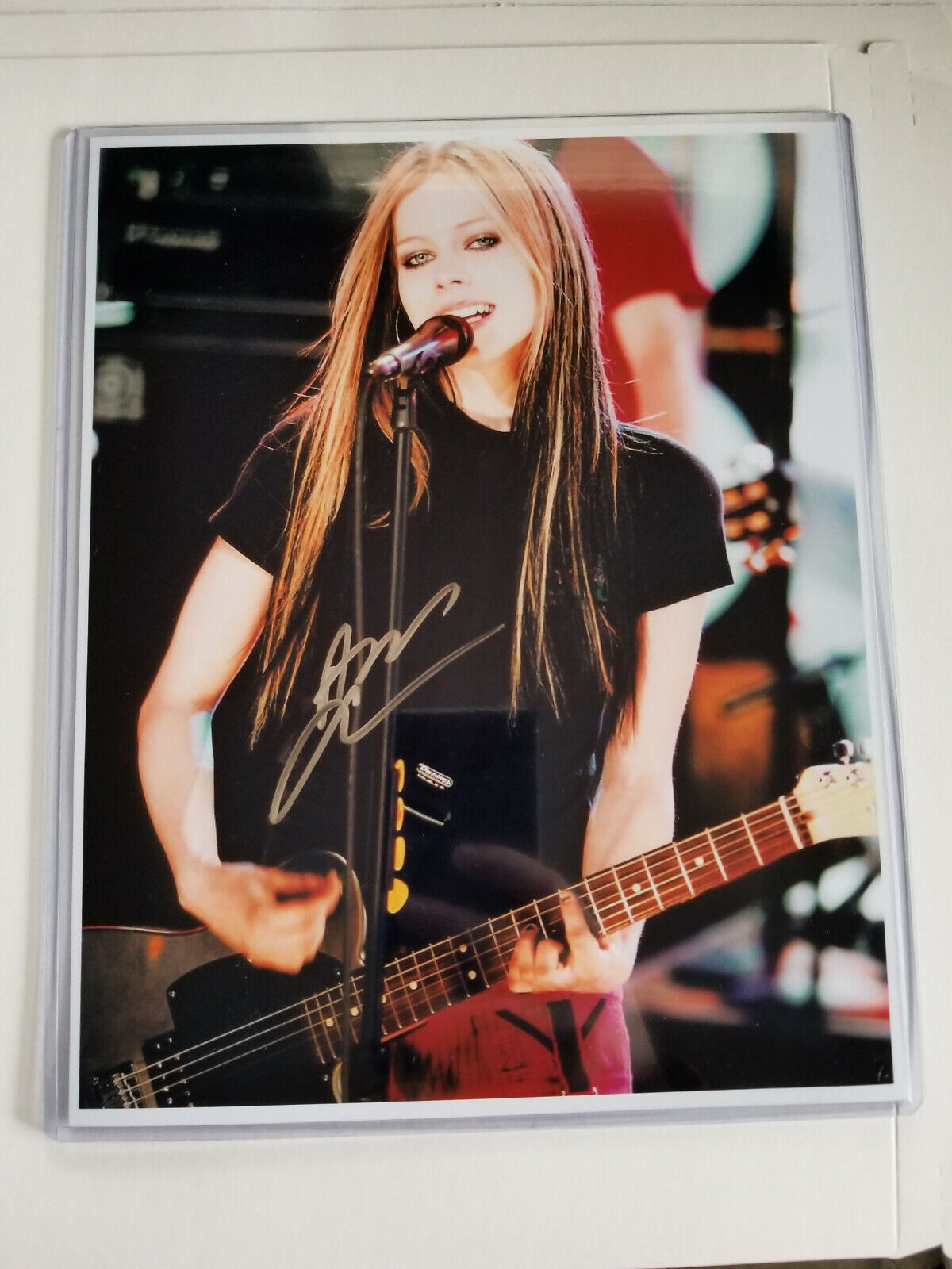 Avril Lavigne Signed 8x10 Photo Poster painting RP -  ShipN!