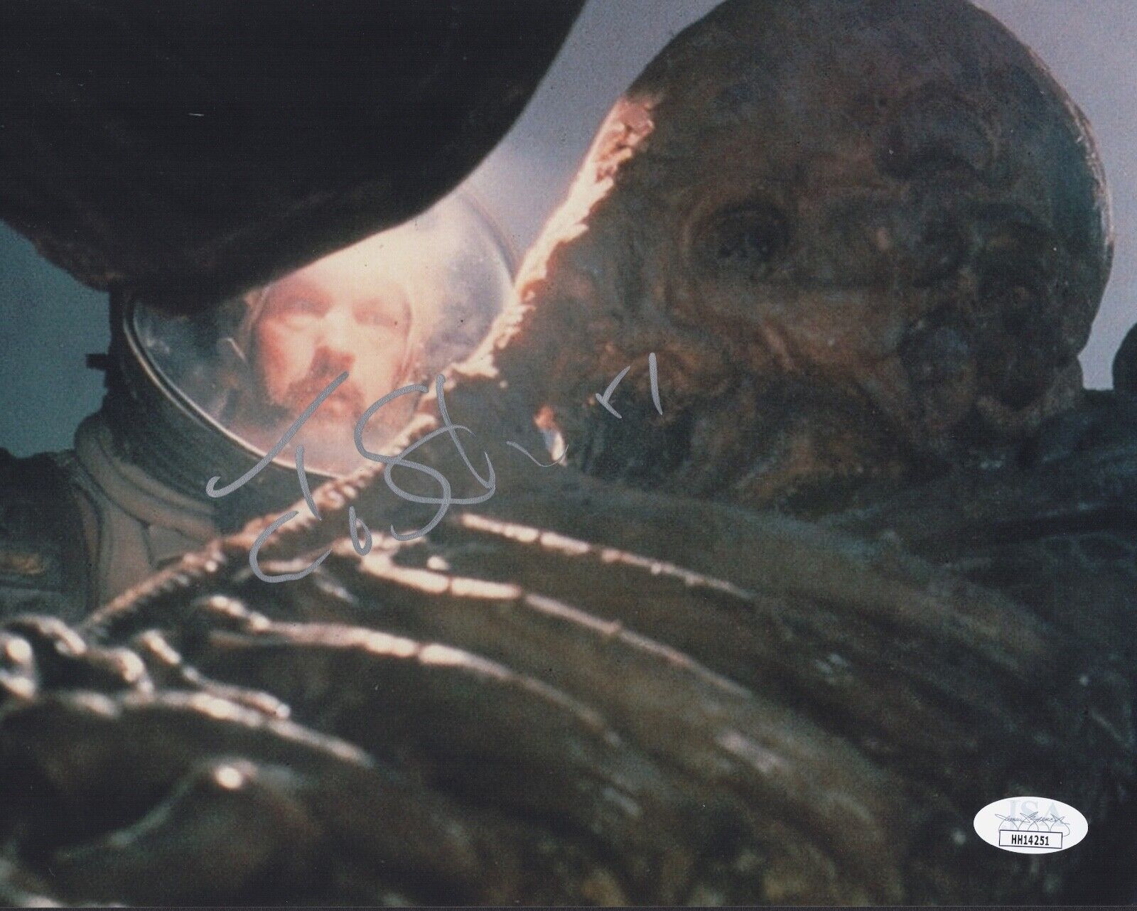 TOM SKERRITT Hand Signed ALIEN 8x10 Photo Poster painting DALLAS In Person Autograph JSA COA